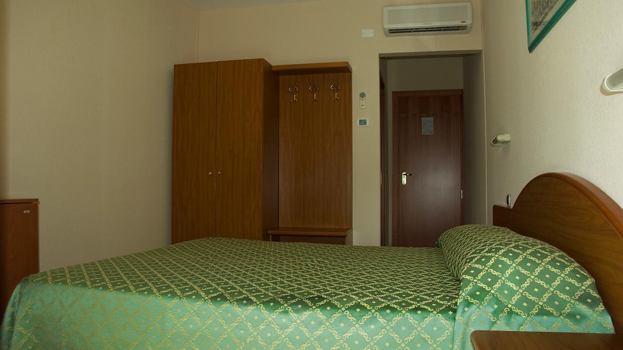 Hotel Cristallo Lerici Bagian luar foto